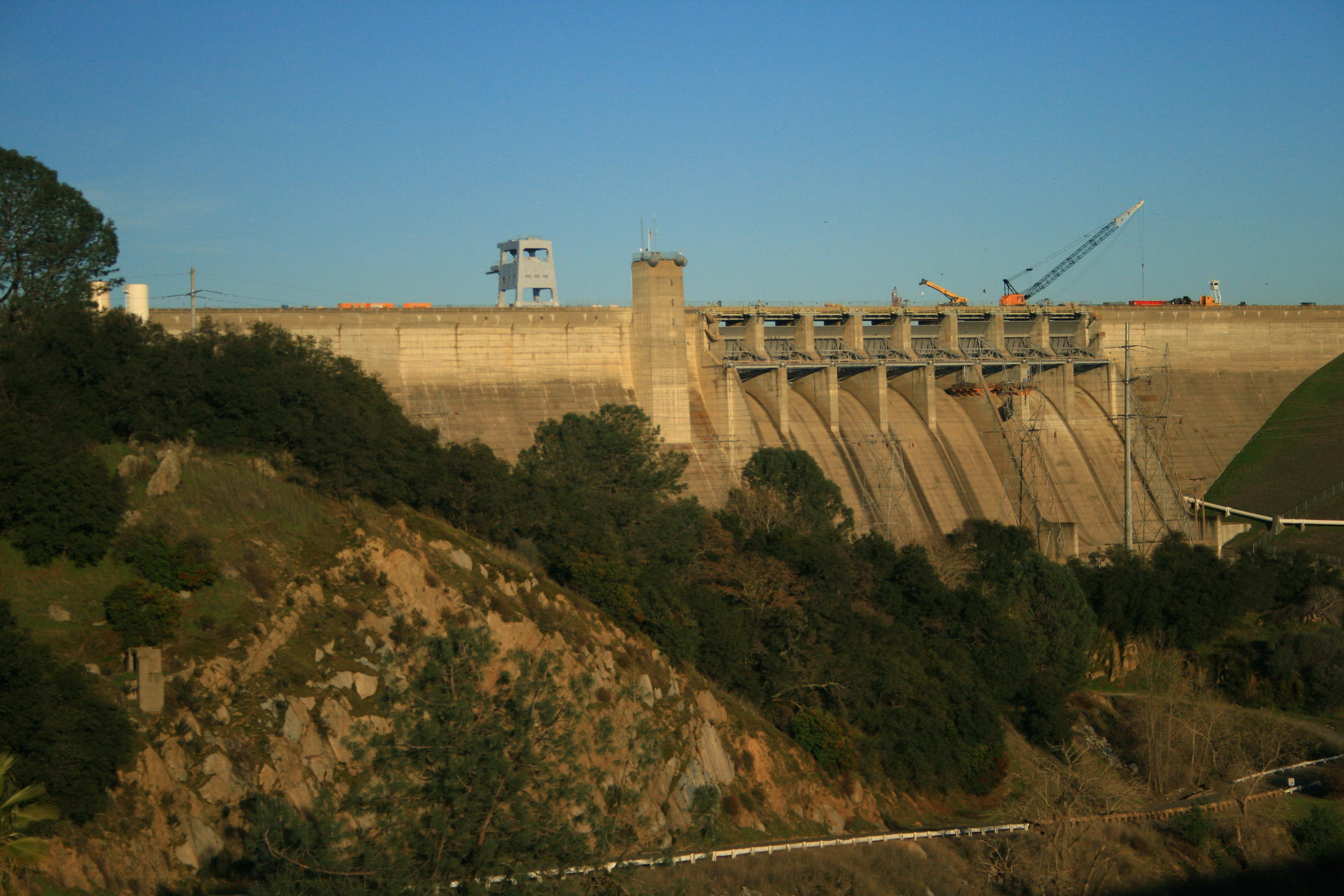 Folsom Dam