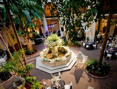 Hotel Mazarin - Courtyard