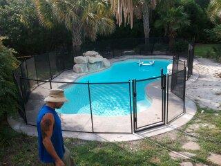 PoolGuard Safety Fence