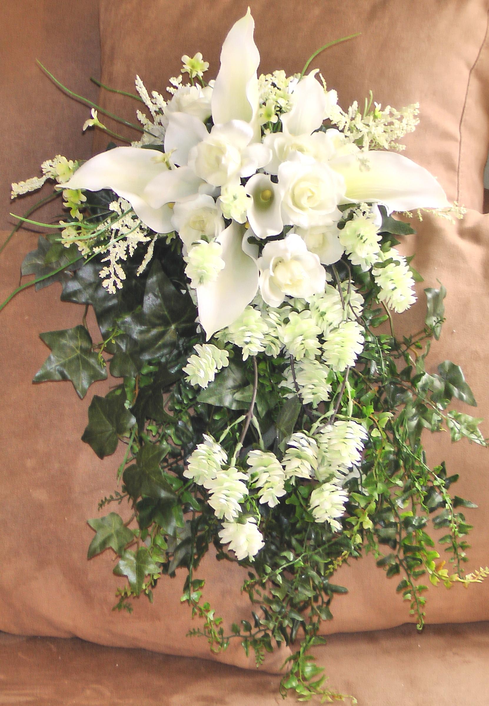 Drooping Bridal Bouquet