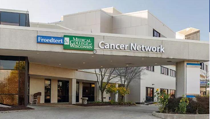 Cancer Center at Froedtert Menomonee Falls Hospital