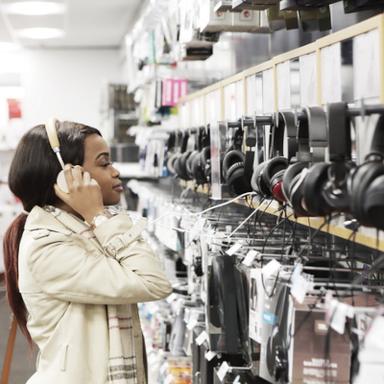 Electronics Store