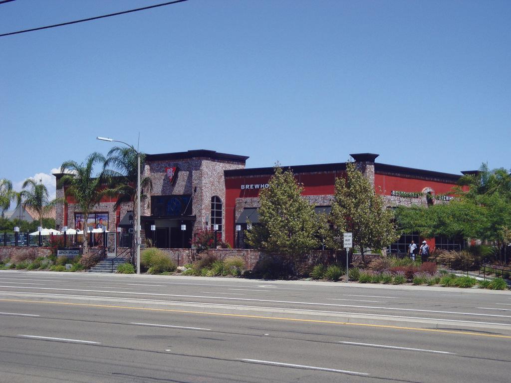 BJ'S Restaurant & Brewery