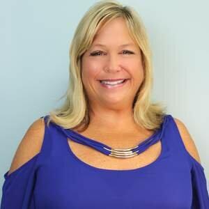 Kelli Birdsall Pa | Paradise Real Estate Intl.