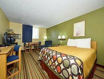 Super 8 By Wyndham Minot Airport