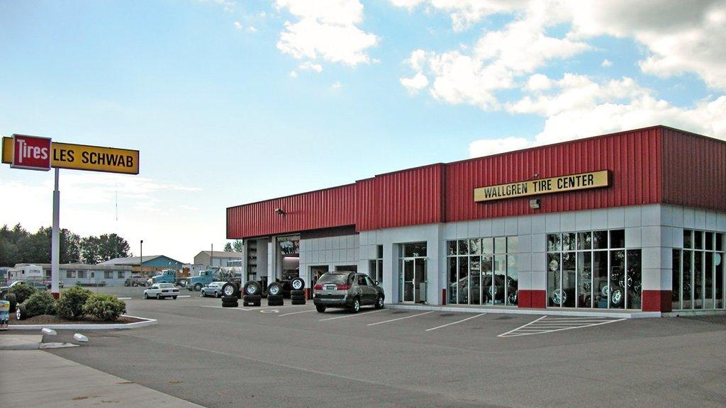 Les Schwab Tire Center