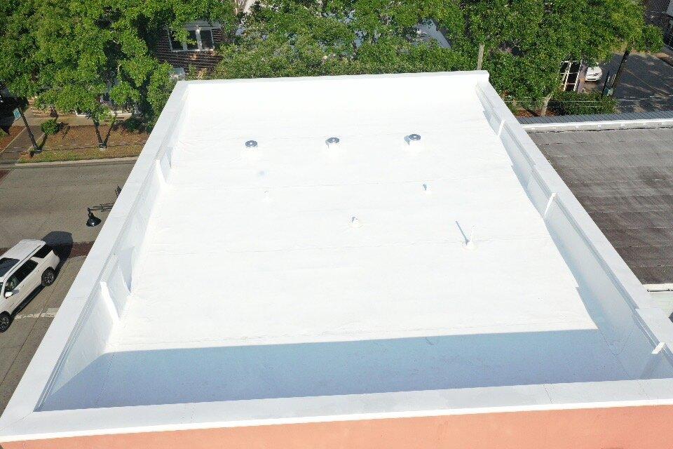 B & M Roofing