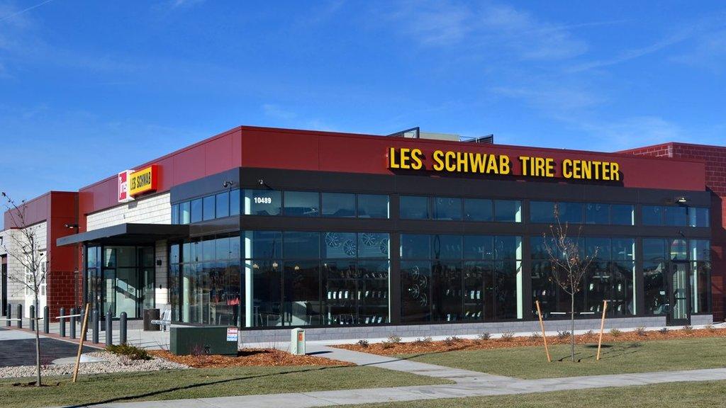 Les Schwab Tire Center