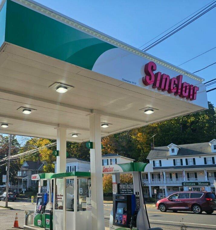 Sinclair Gas Station