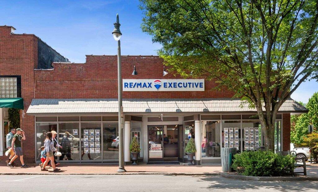 RE/MAX Executive