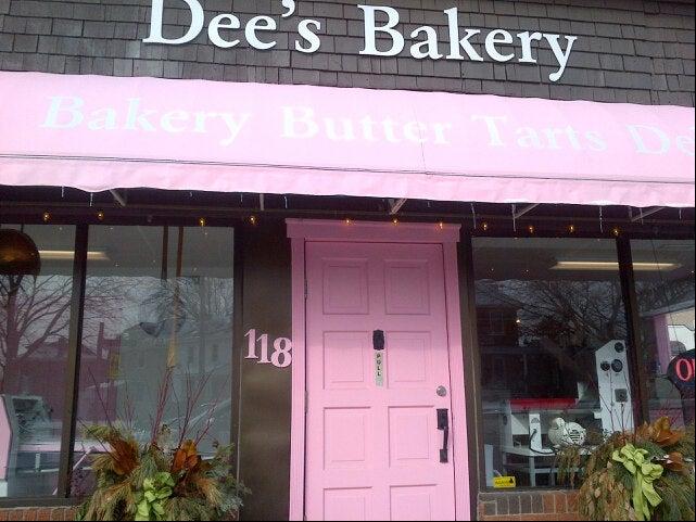 Dees Bakery