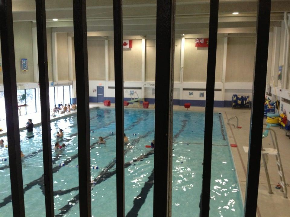 Oakville Centennial Pool