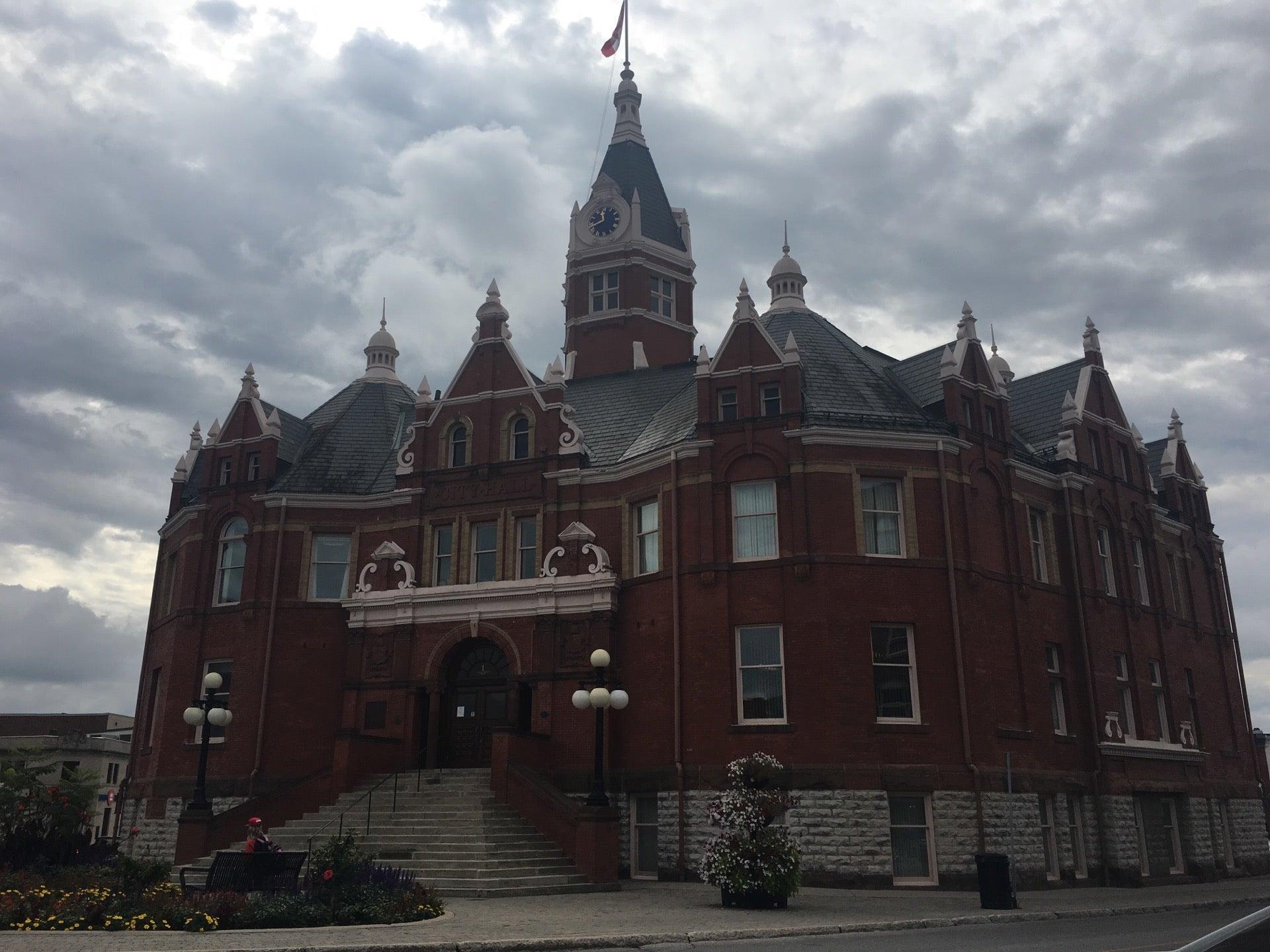 Stratford City Hall