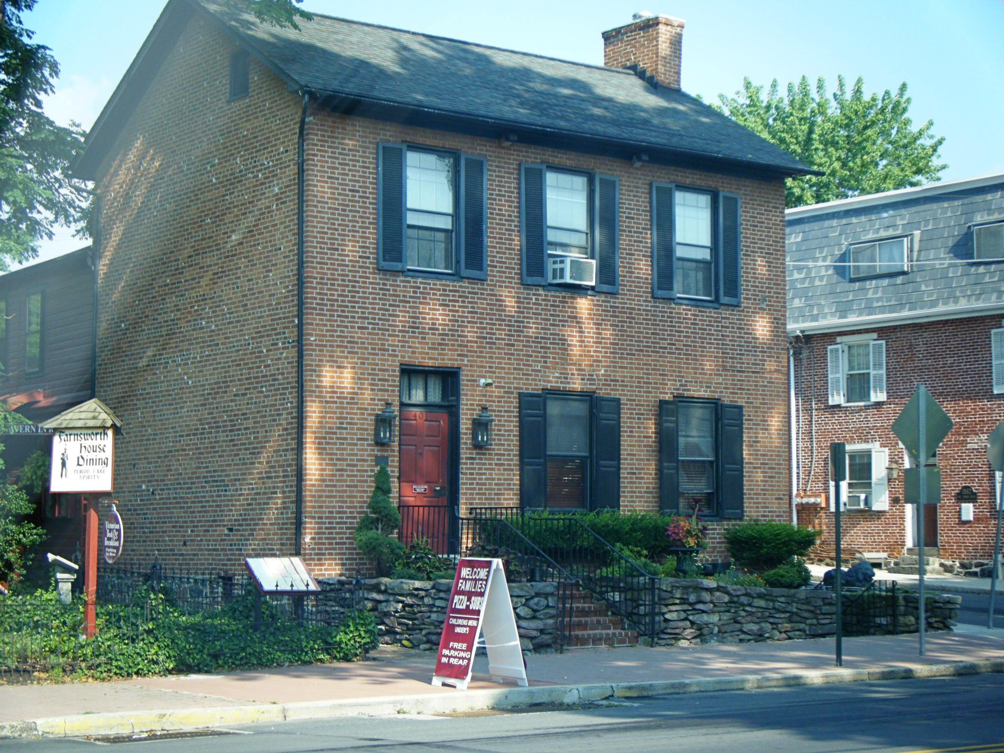 Farnsworth House Inn