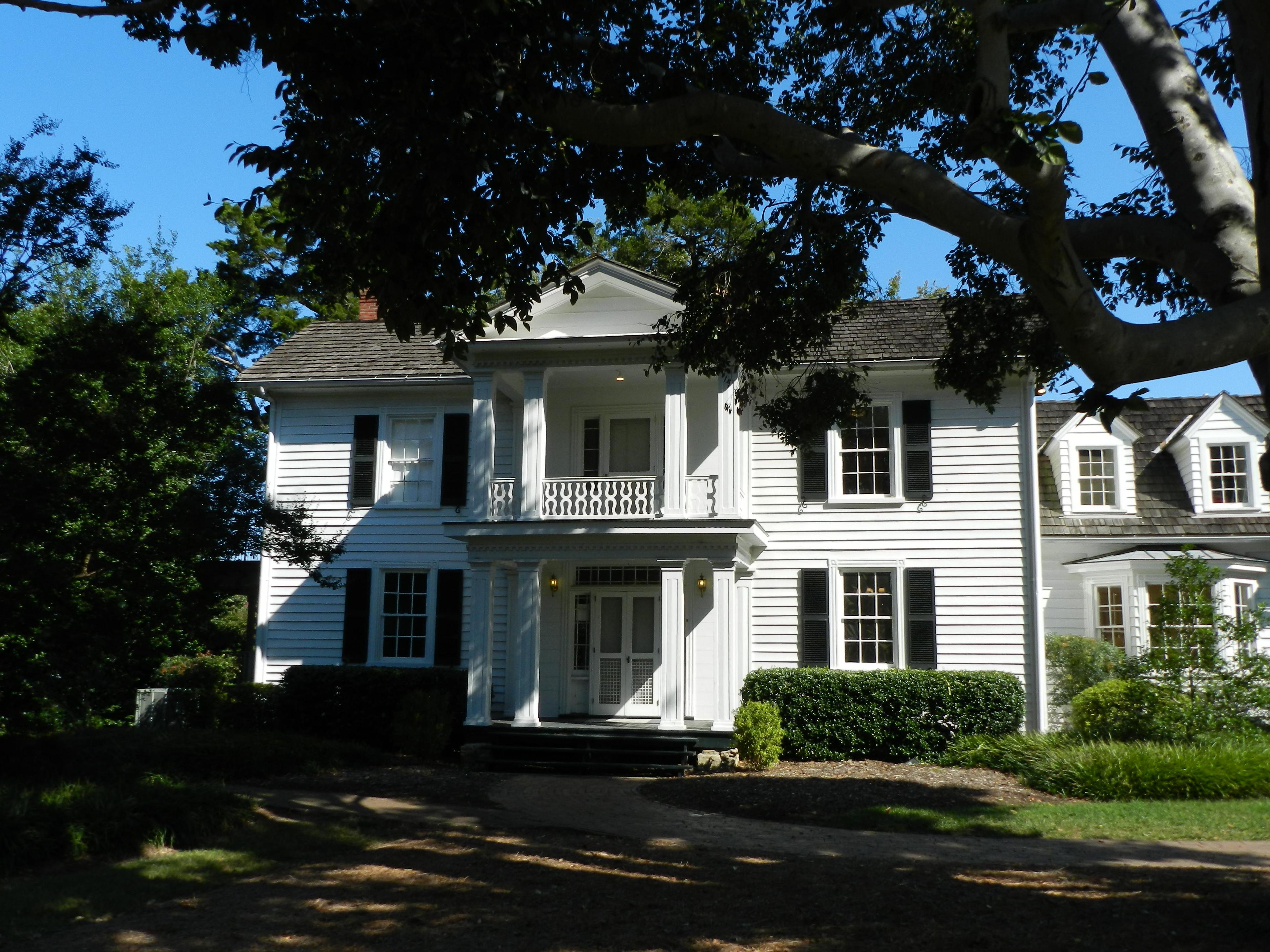 Historic Oak View County Park