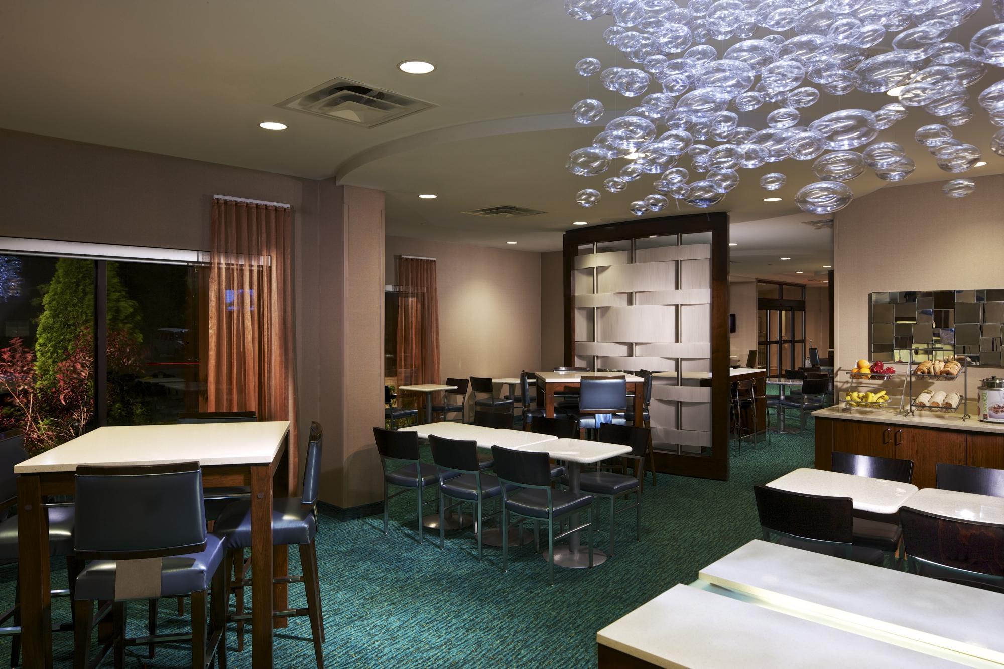 Springhill Suites Newark Liberty International Airport