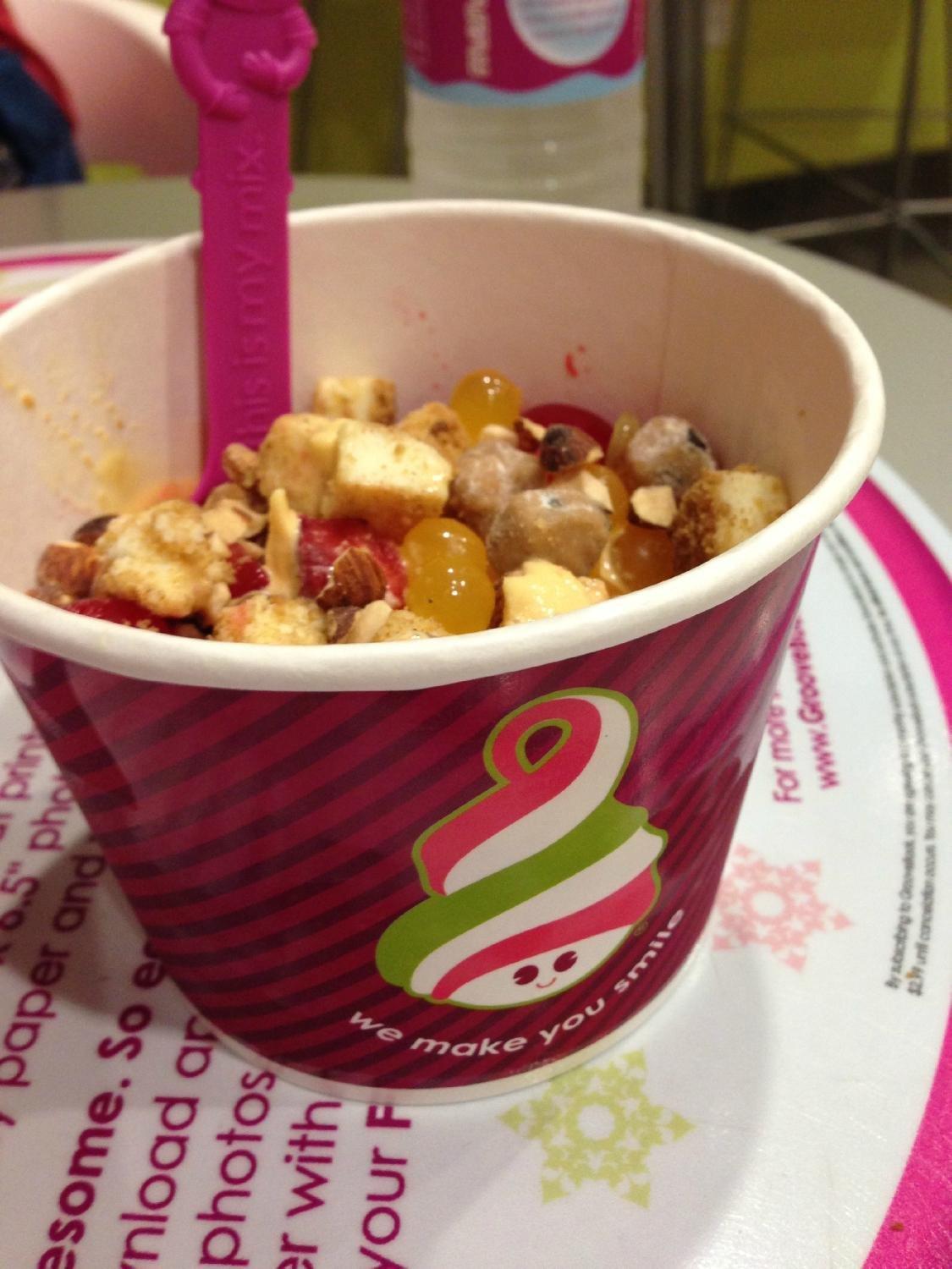 Menchies Frozen Yogurt