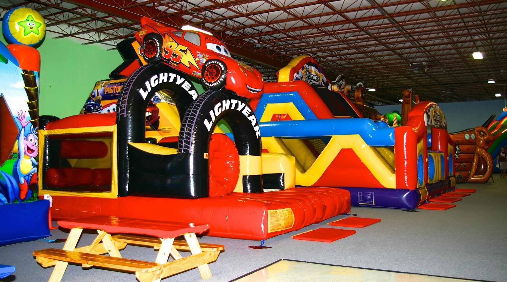 Bounce House Family Entertainment Center