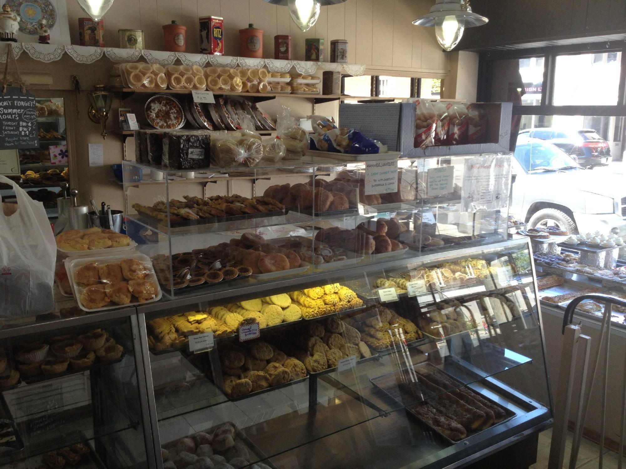 Hansen's Danish Pastry Shop