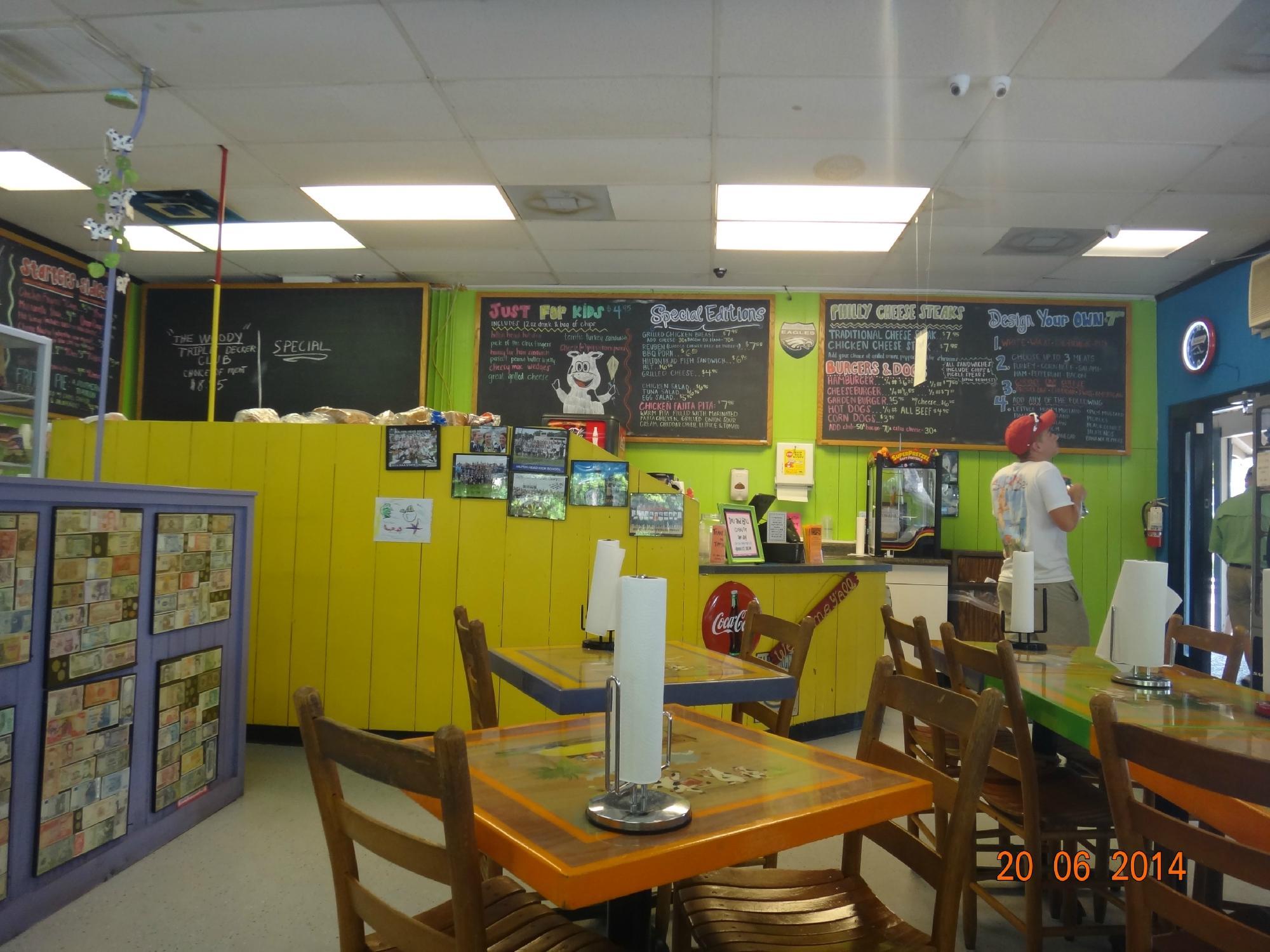 Coligny Deli and Grill