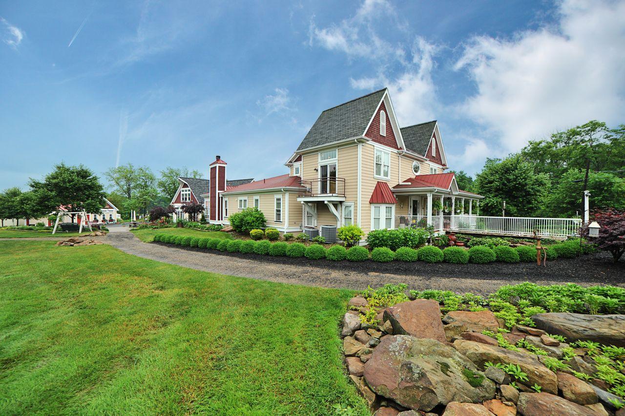 Chapel Valley Estate