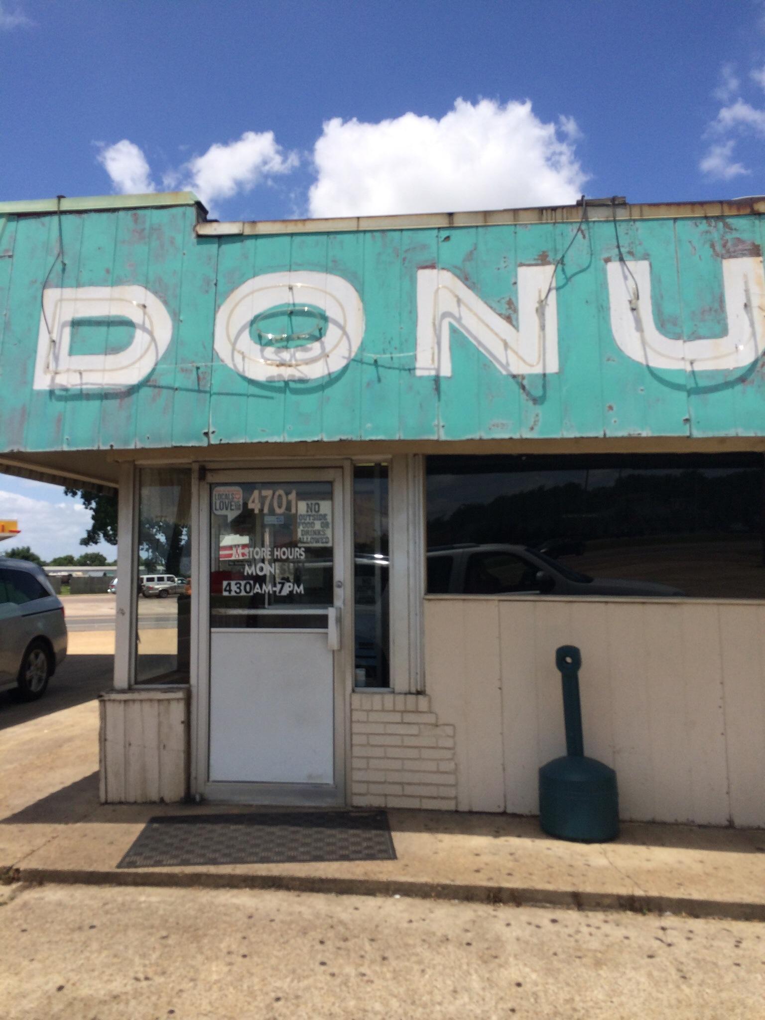 Southern Maid Donuts