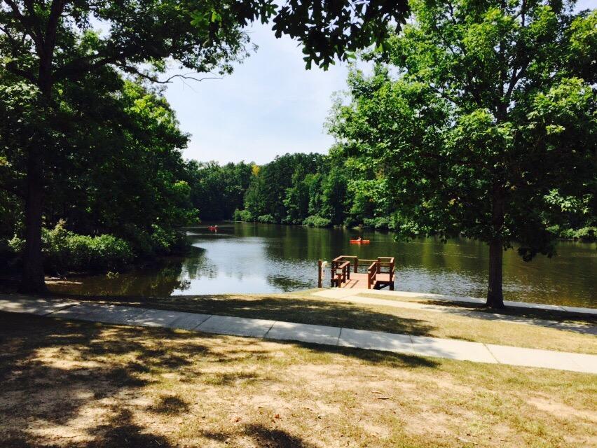 Twin Lakes State Park