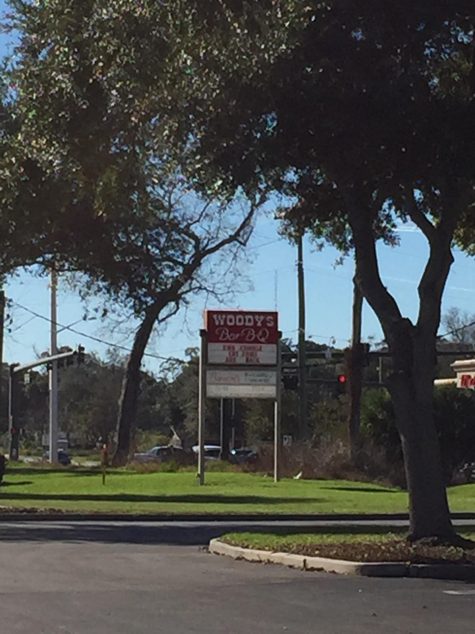 Woody's Bar-B-Q