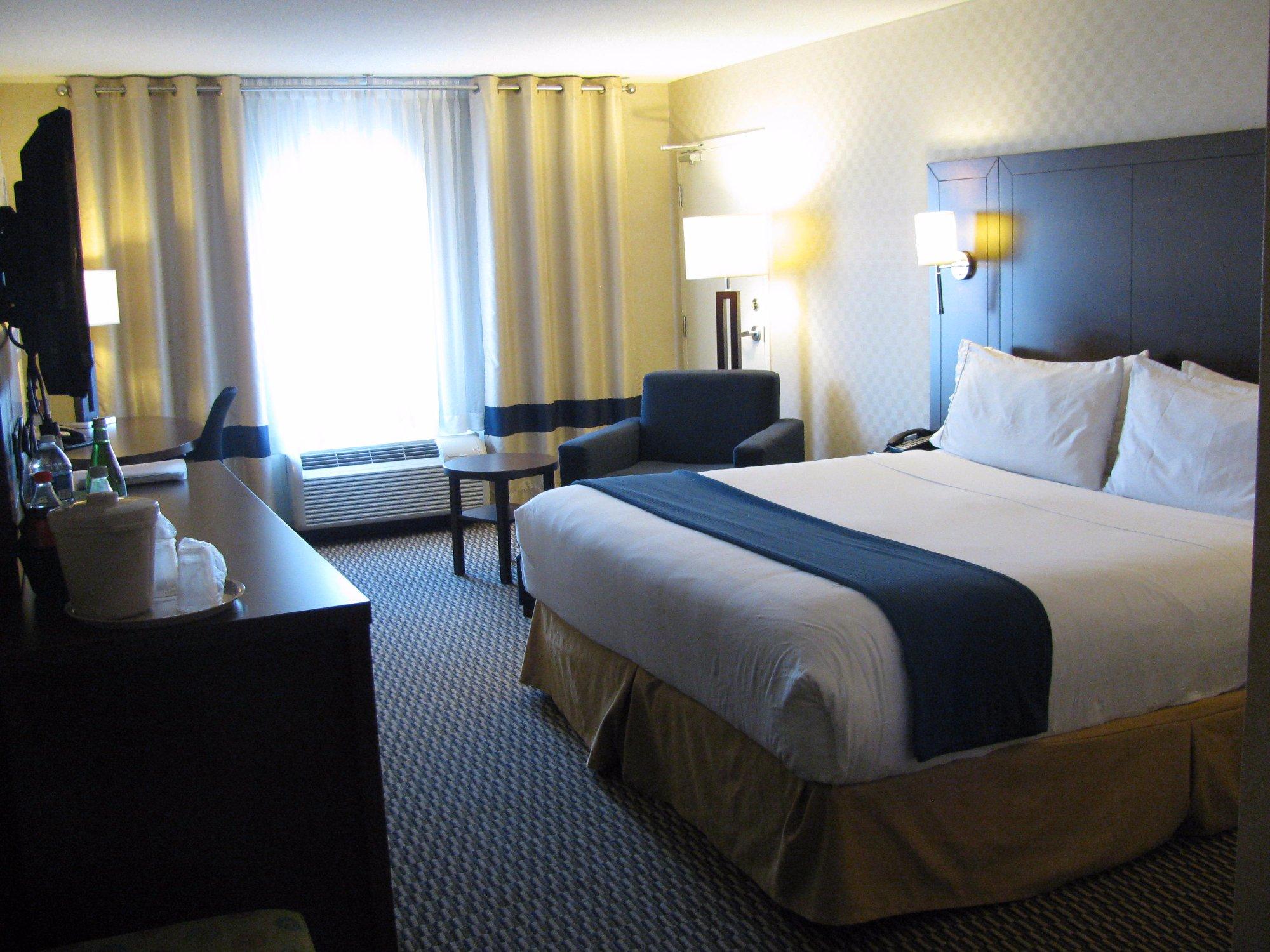 Holiday Inn Express Toronto East - Scarborough, an IHG Hotel