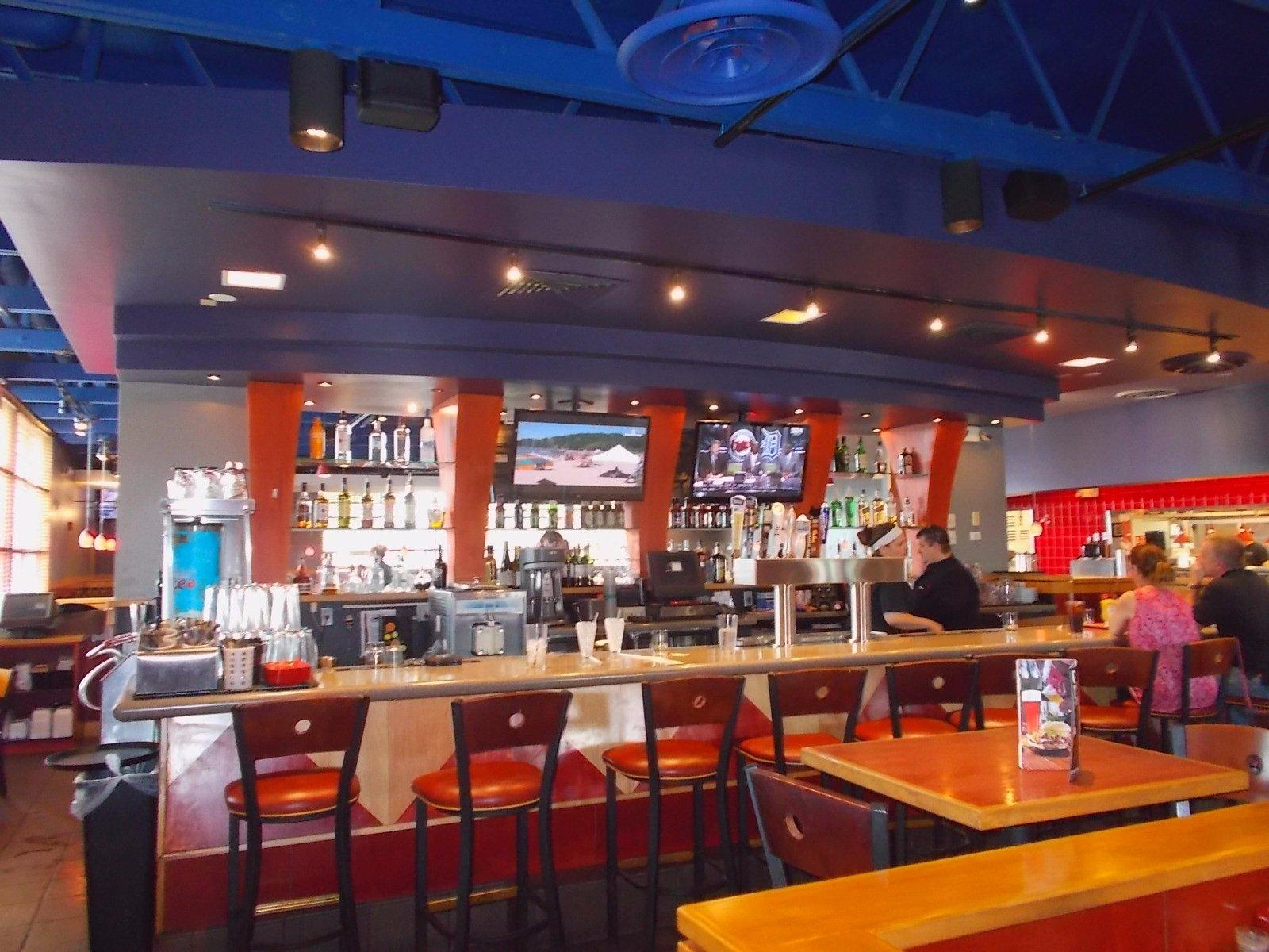 Red Robin Gourmet Burgers and Brews