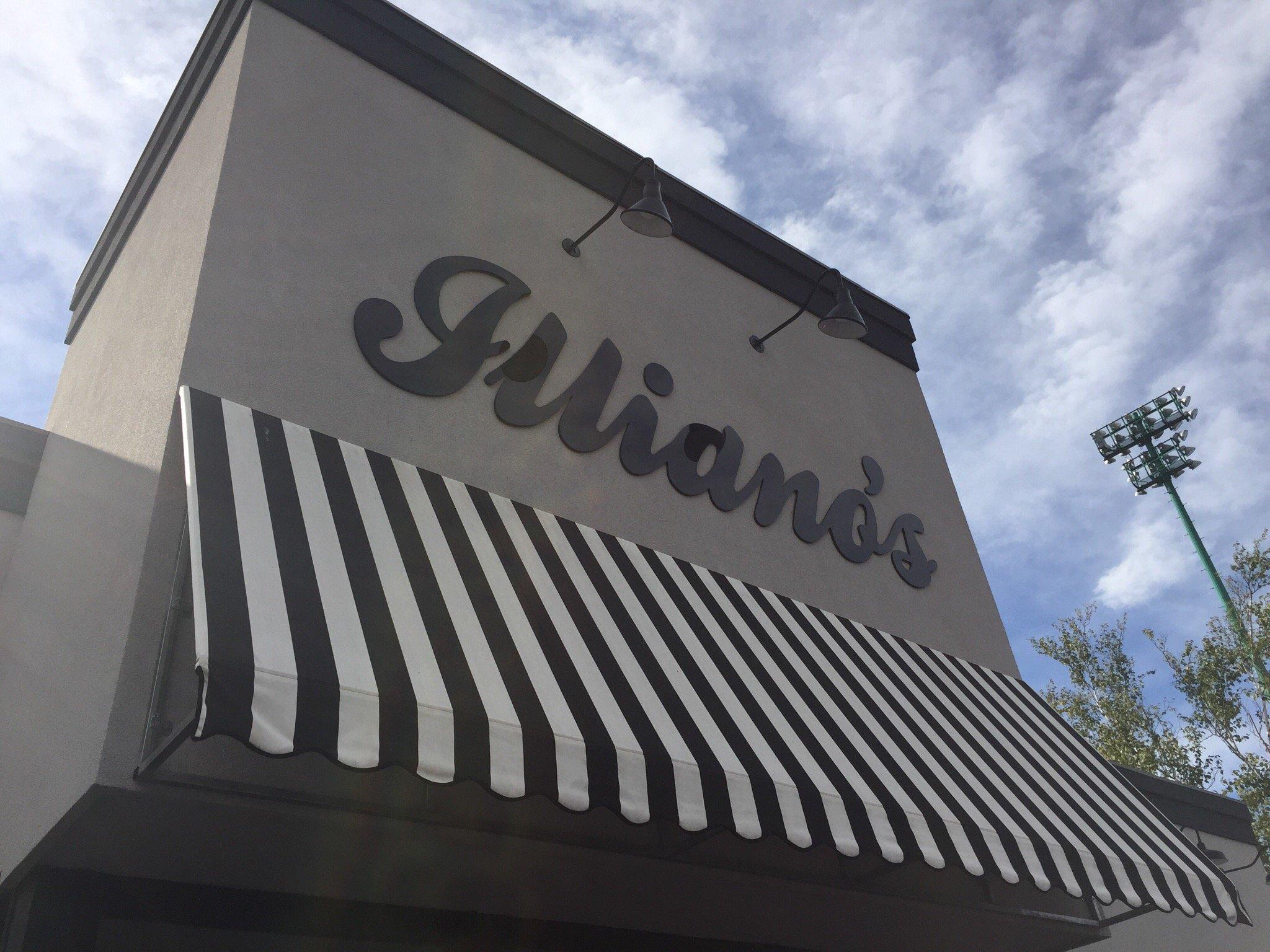 Illianos Ristorante and Pizzeria