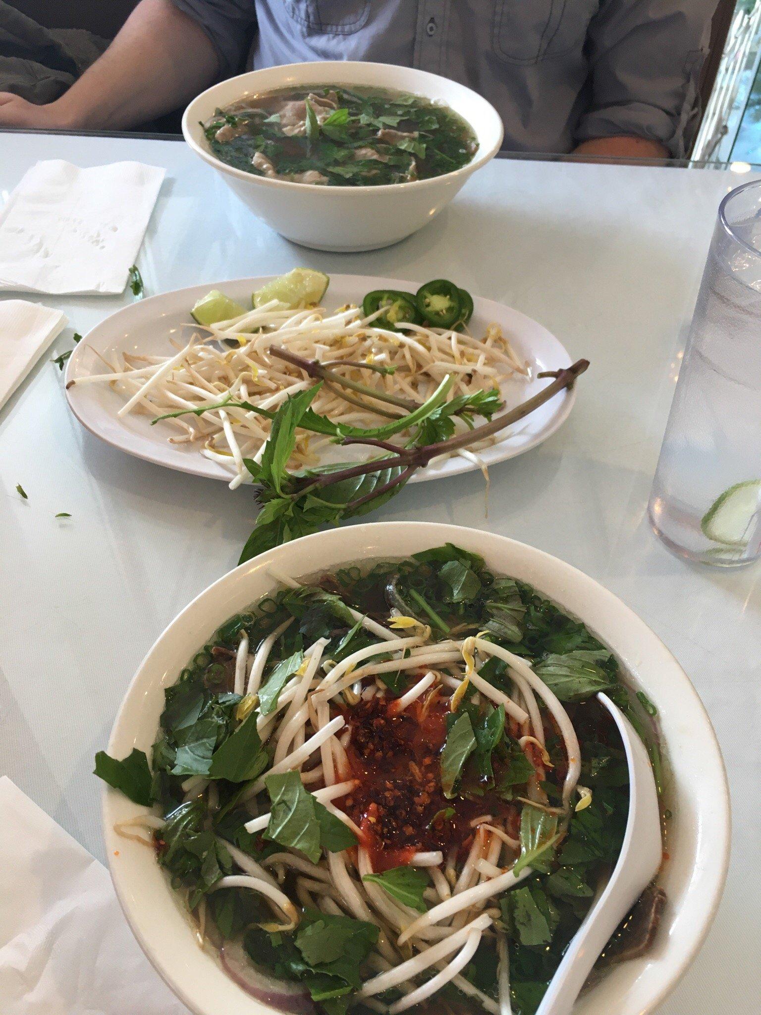 Pho Palace