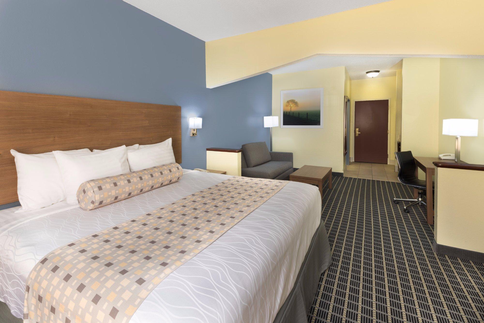 Days Inn & Suites By Wyndham Union City