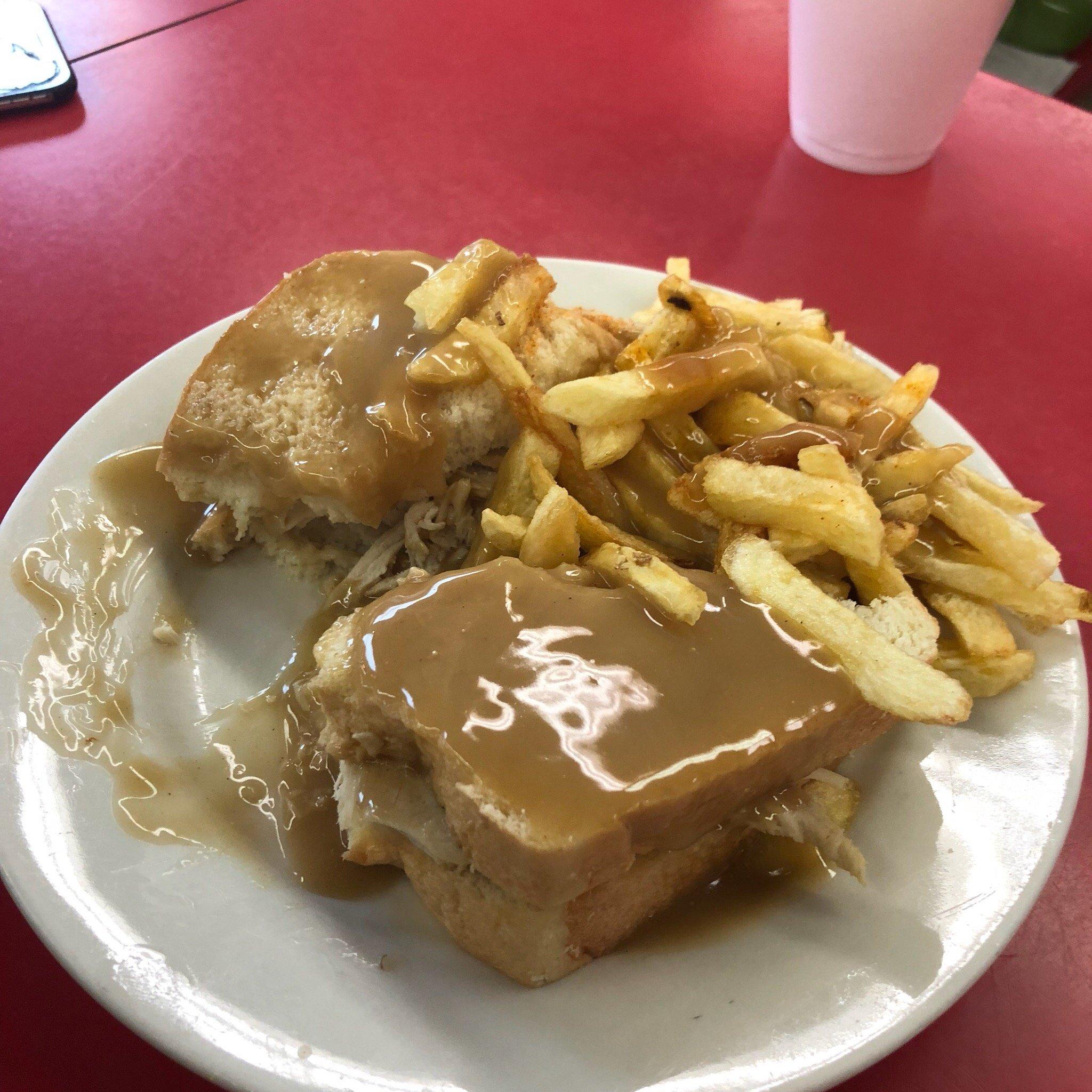 Amish Village Kitchen