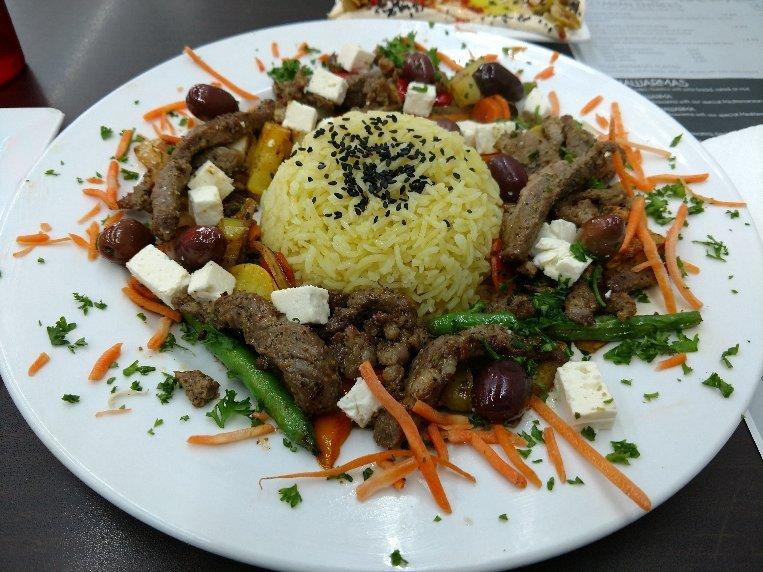 Cleo's Mediterranean Cuisine & Convenience