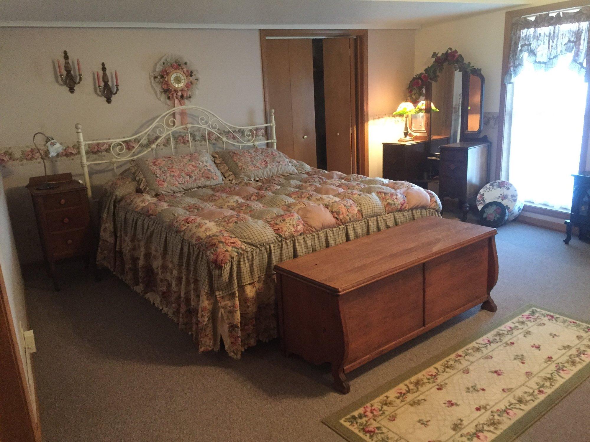 Canaan Oaks Bed & Breakfast