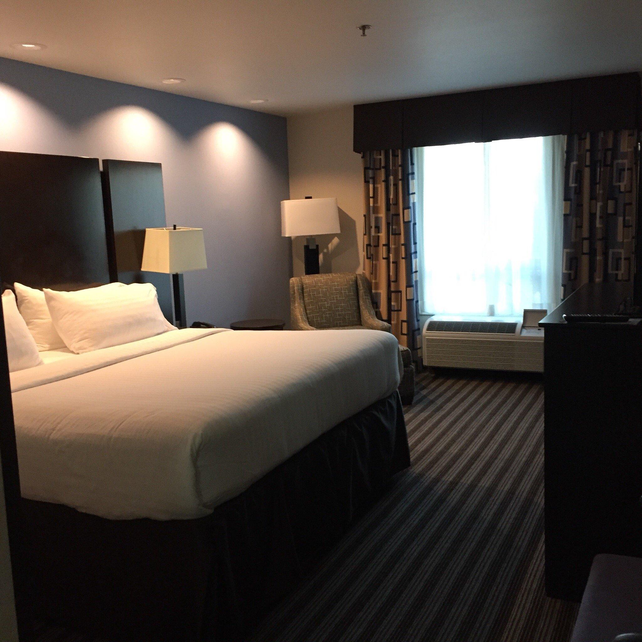 Holiday Inn Express & Suites Austin NW - Lakeway, an IHG Hotel