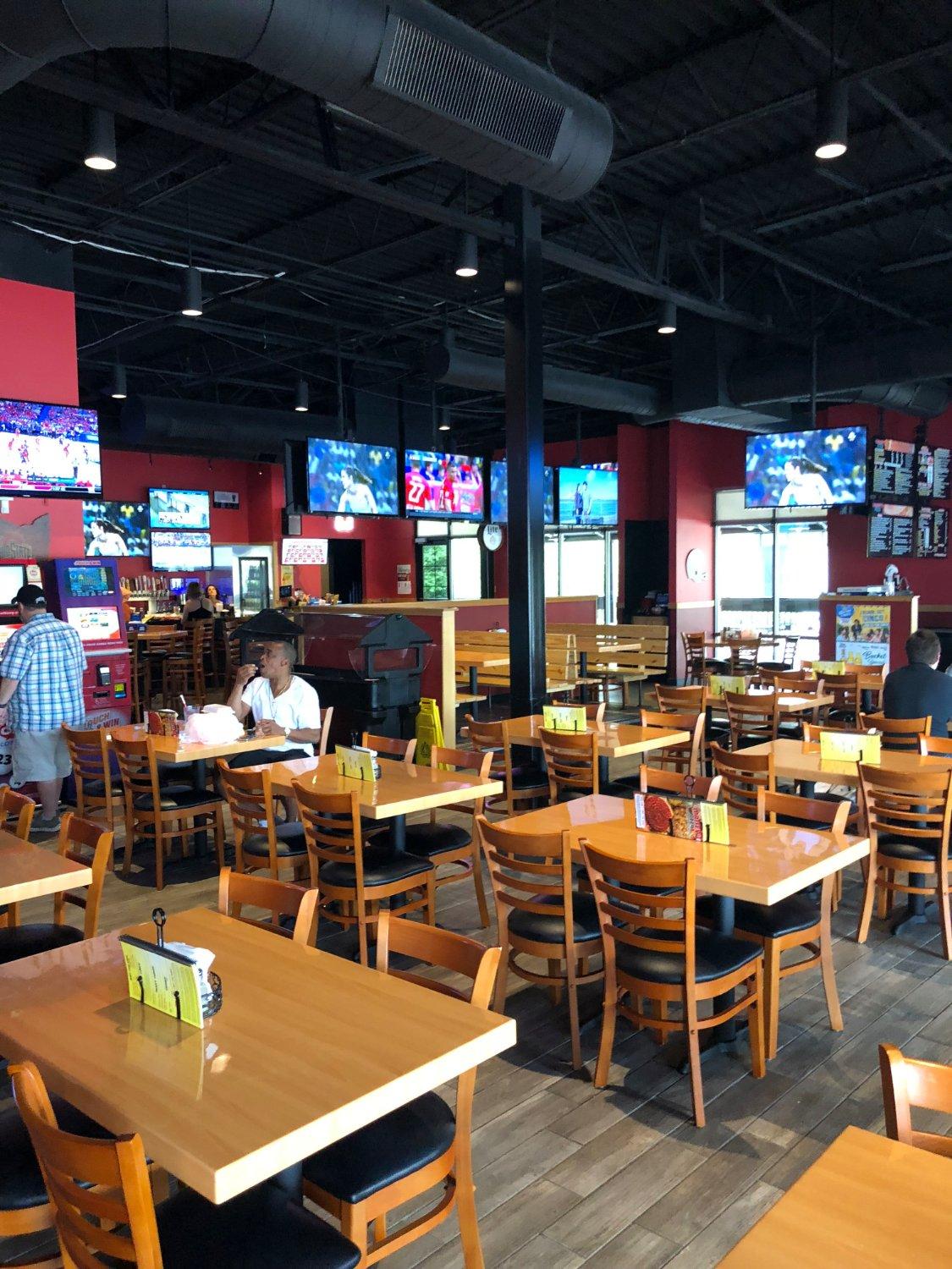 Massey's Pizza Sports Bar & Wings