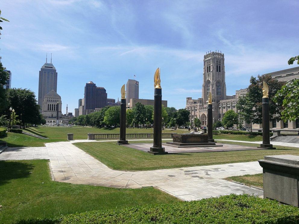 Veterans Memorial Plaza