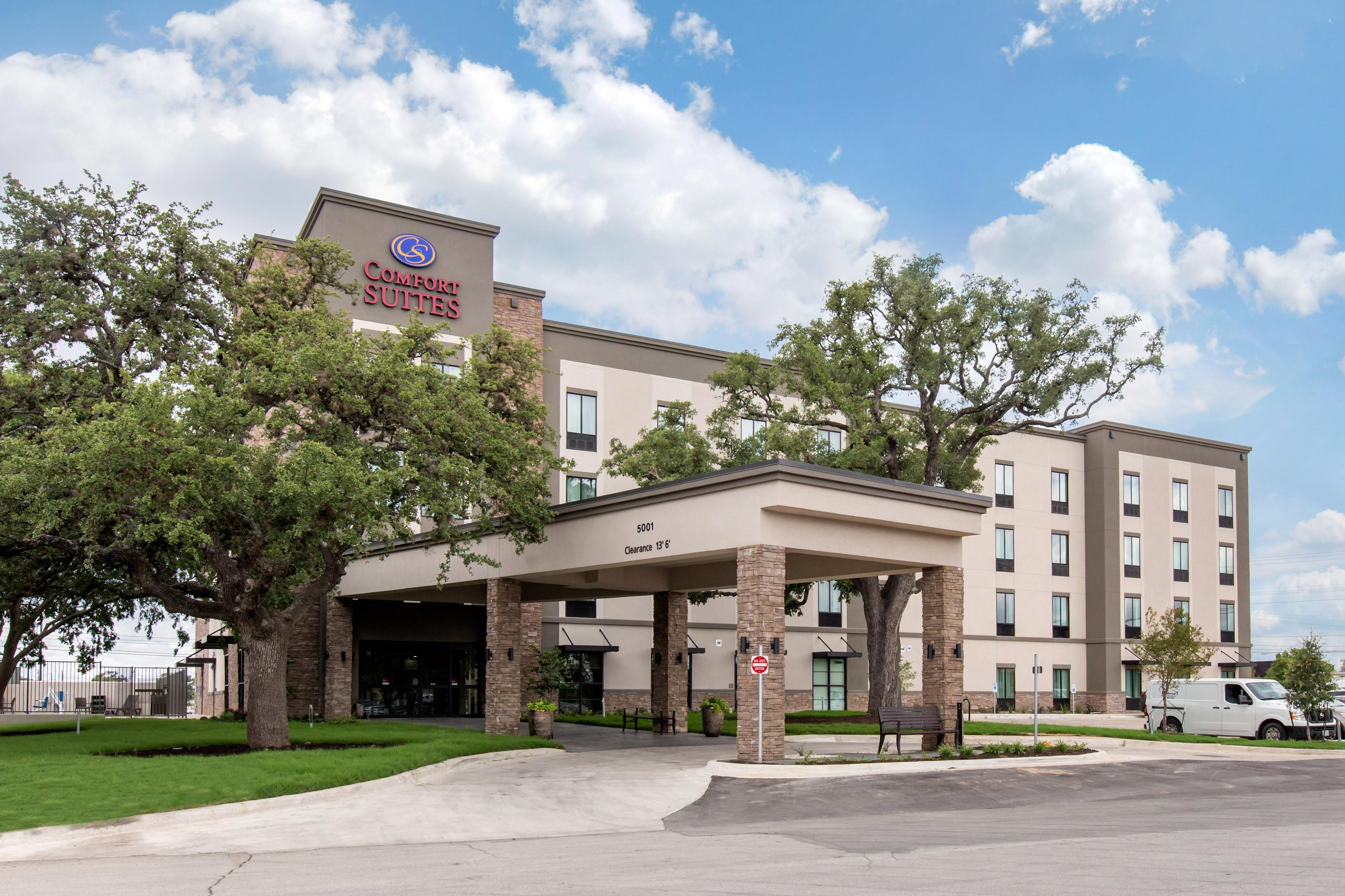 Comfort Suites - South Austin