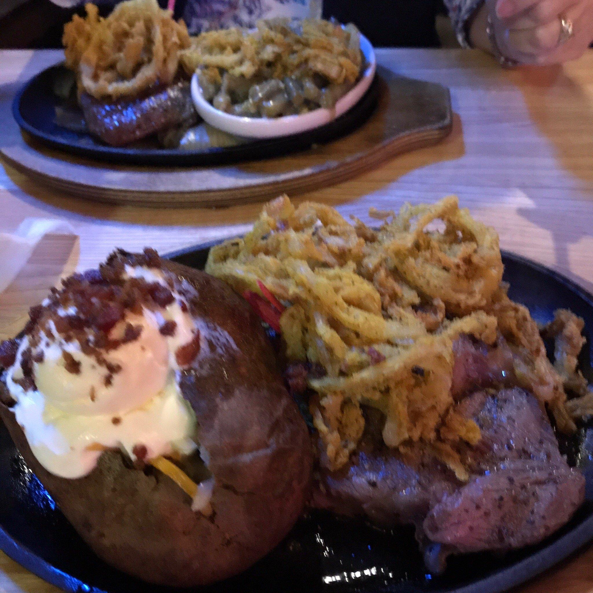 Logan's Roadhouse