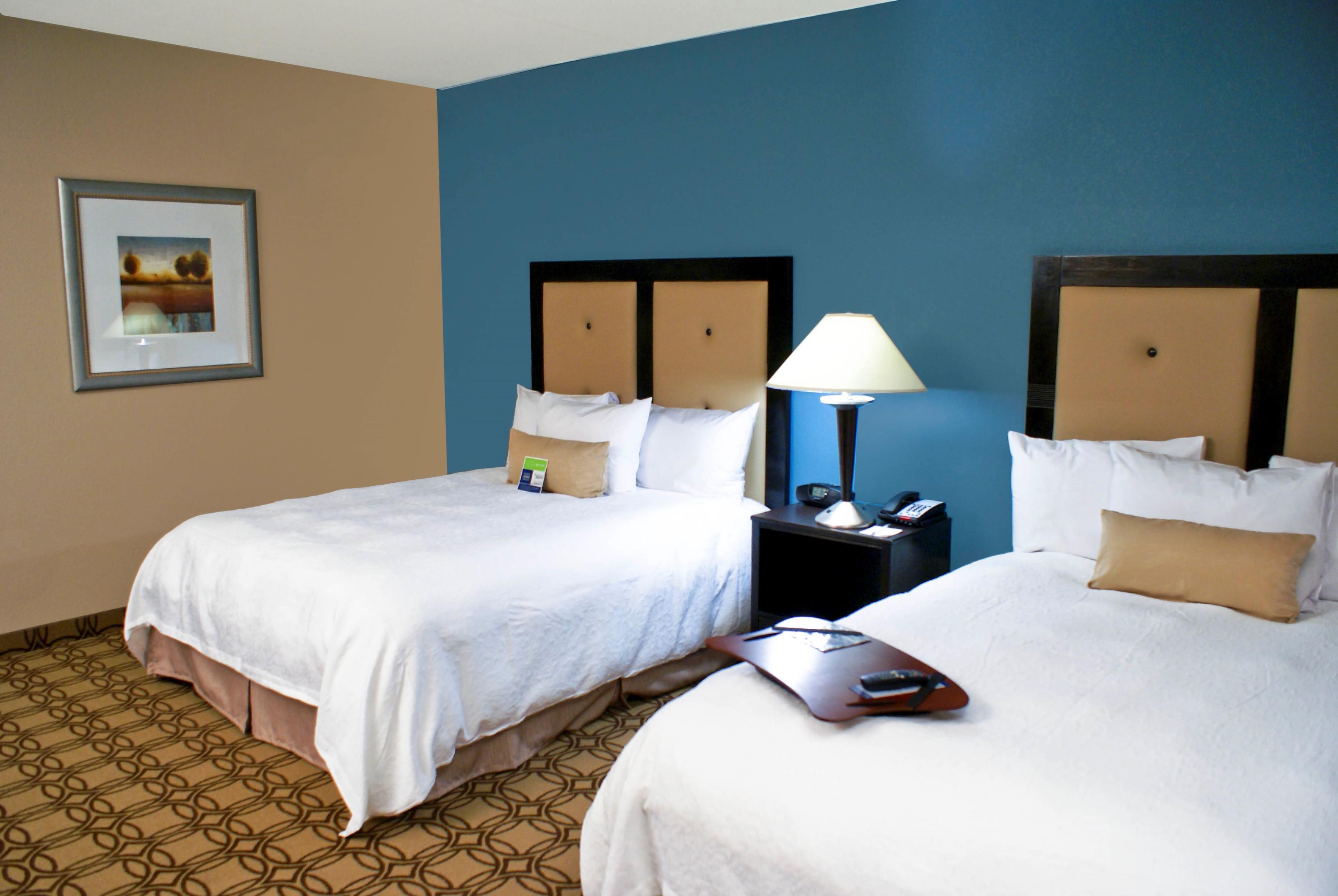 Hampton Inn & Suites Charlotte-Airport