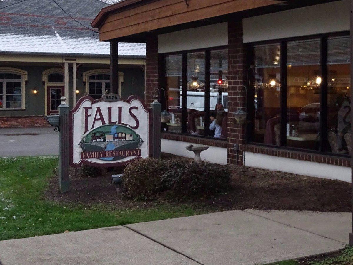 Falls Family Restaurant