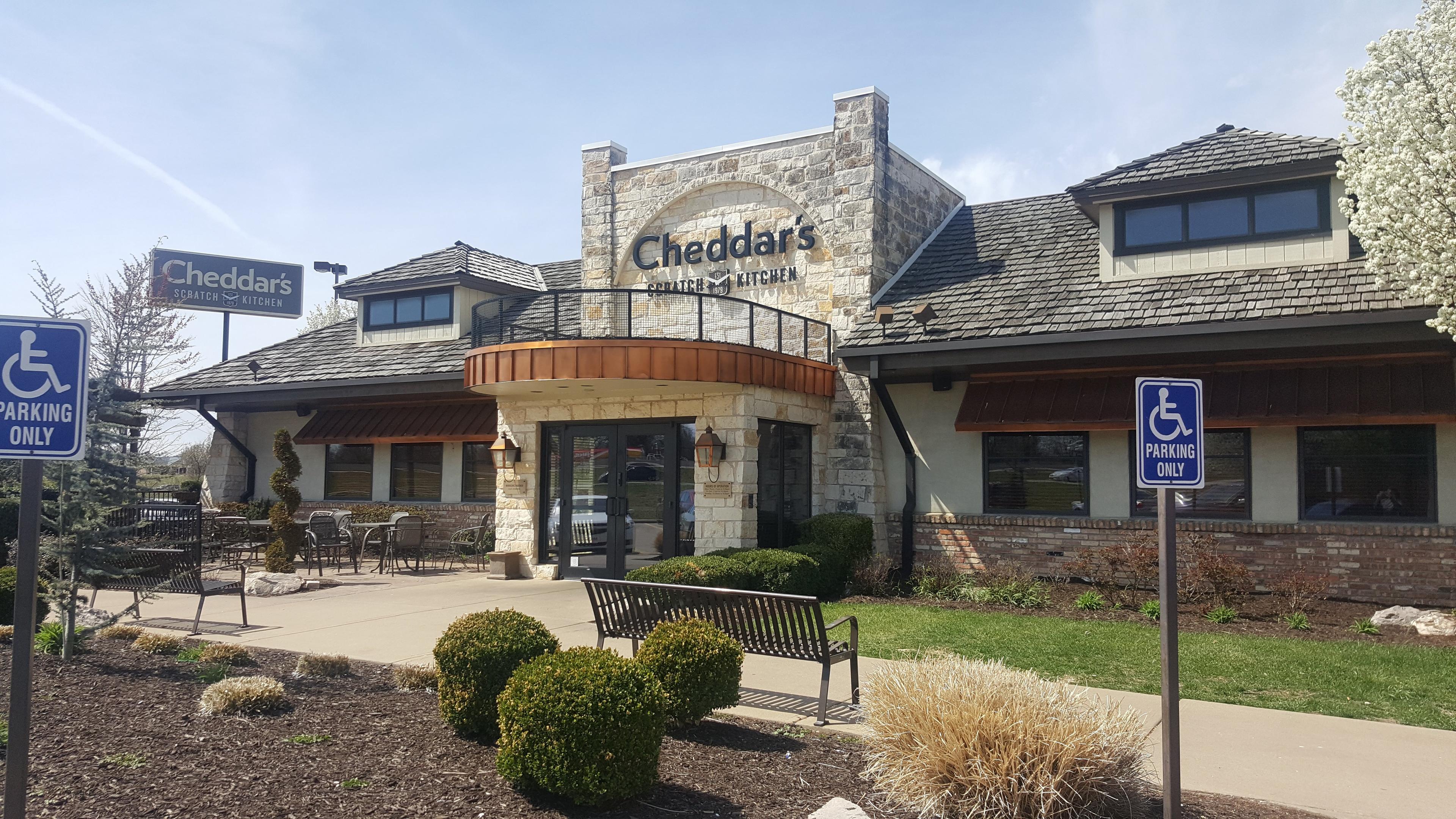 Cheddar's Scratch Kitchen