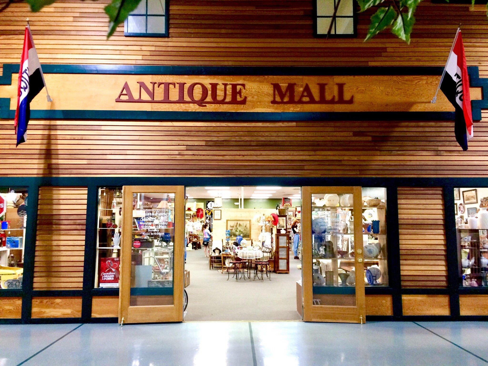 Plain & Fancy Antique Mall