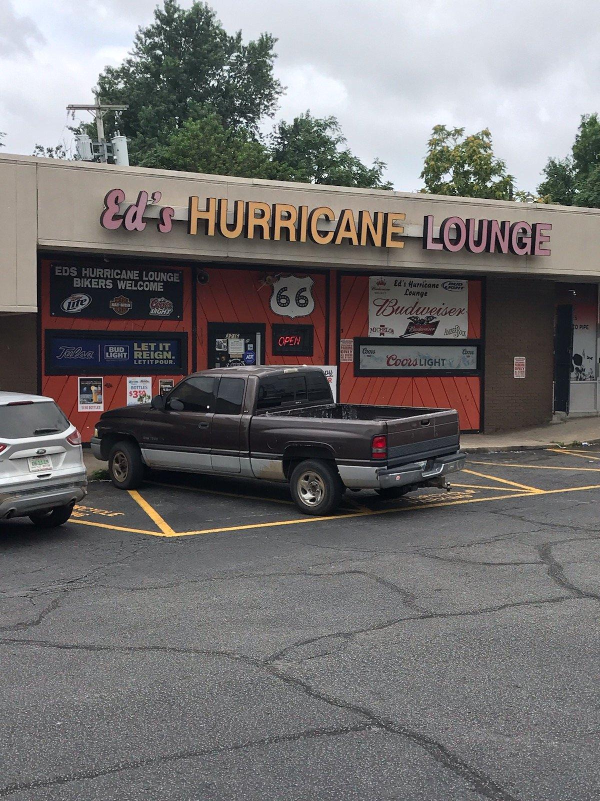 Ed's Hurricane Lounge