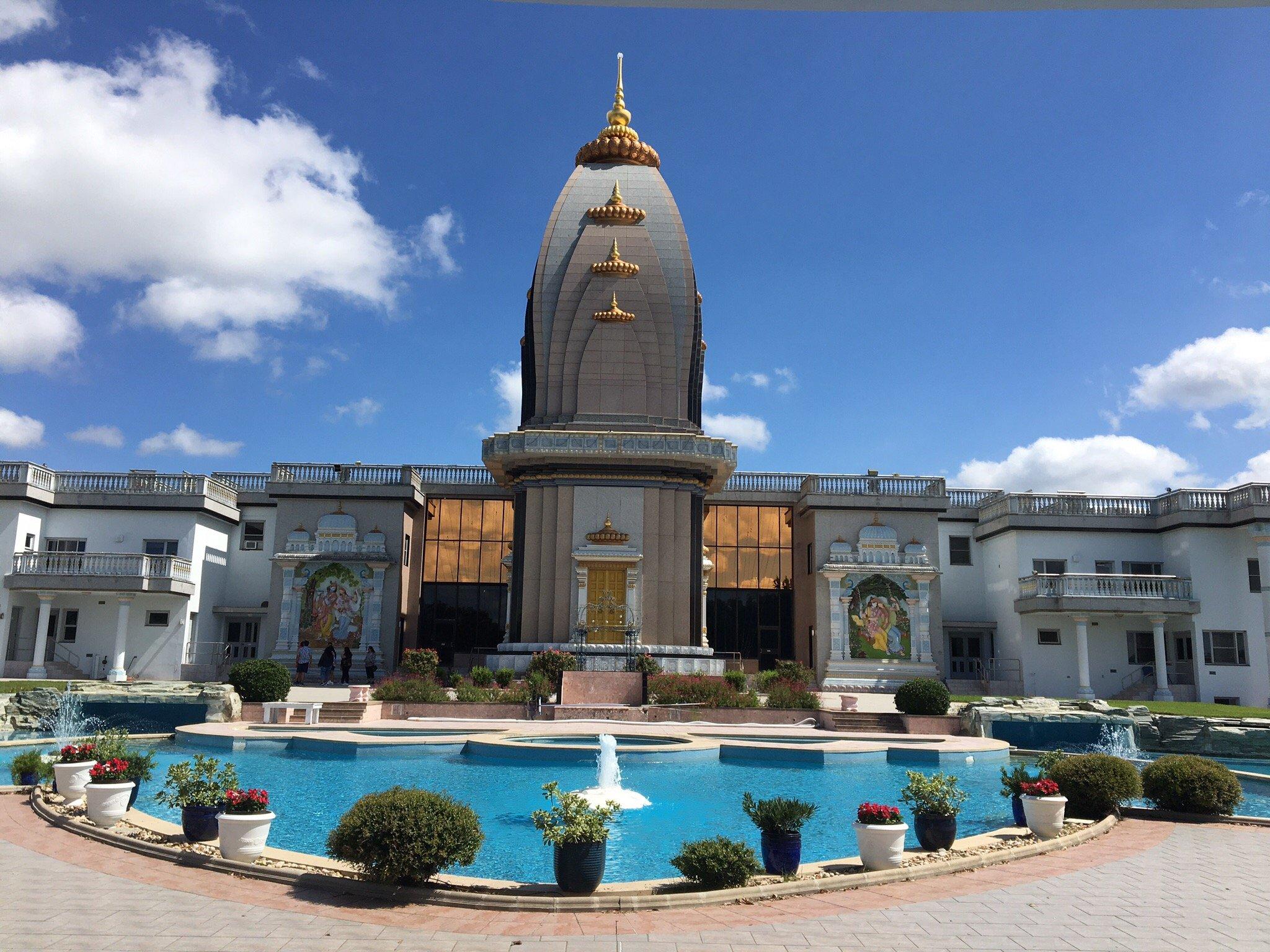 Radha Madhav Dham