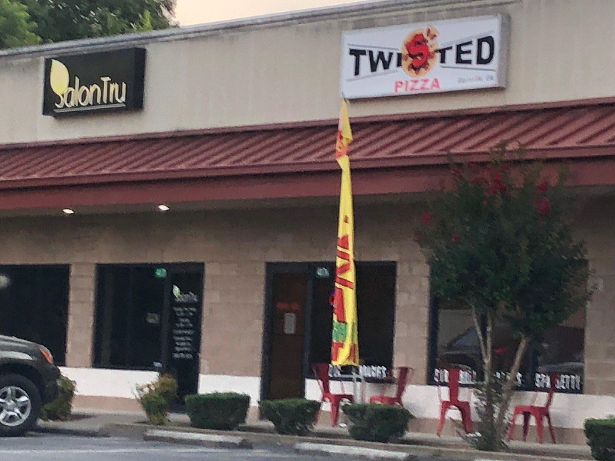 Twisted Pizza