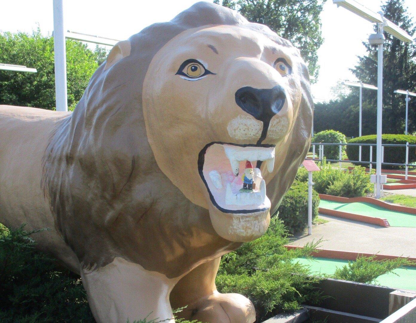 Putt Putt Golf and Games