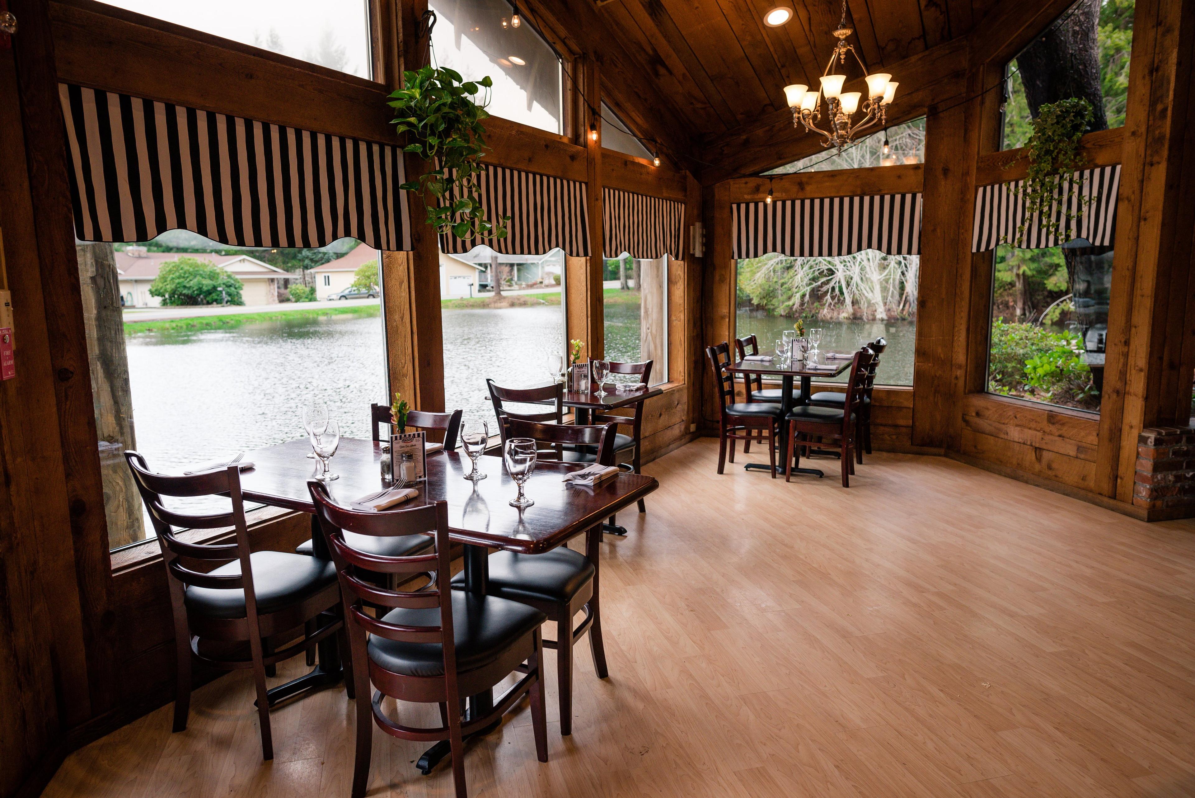 The Bistro at Lakeland Village